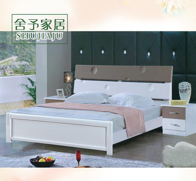 簡約為愛，自然陪伴——實(shí)木雙人婚床帶床頭柜組合